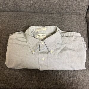 Hathaway Men's Classic Gray Button Down Shirt